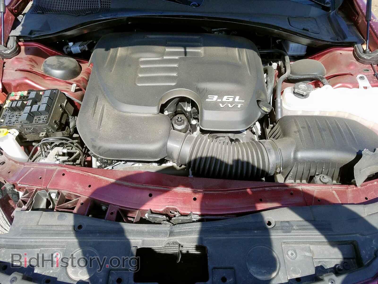 2019 CHRYSLER 300 - VIN: 2C3CCAAG3KH651423 - Фото 7
