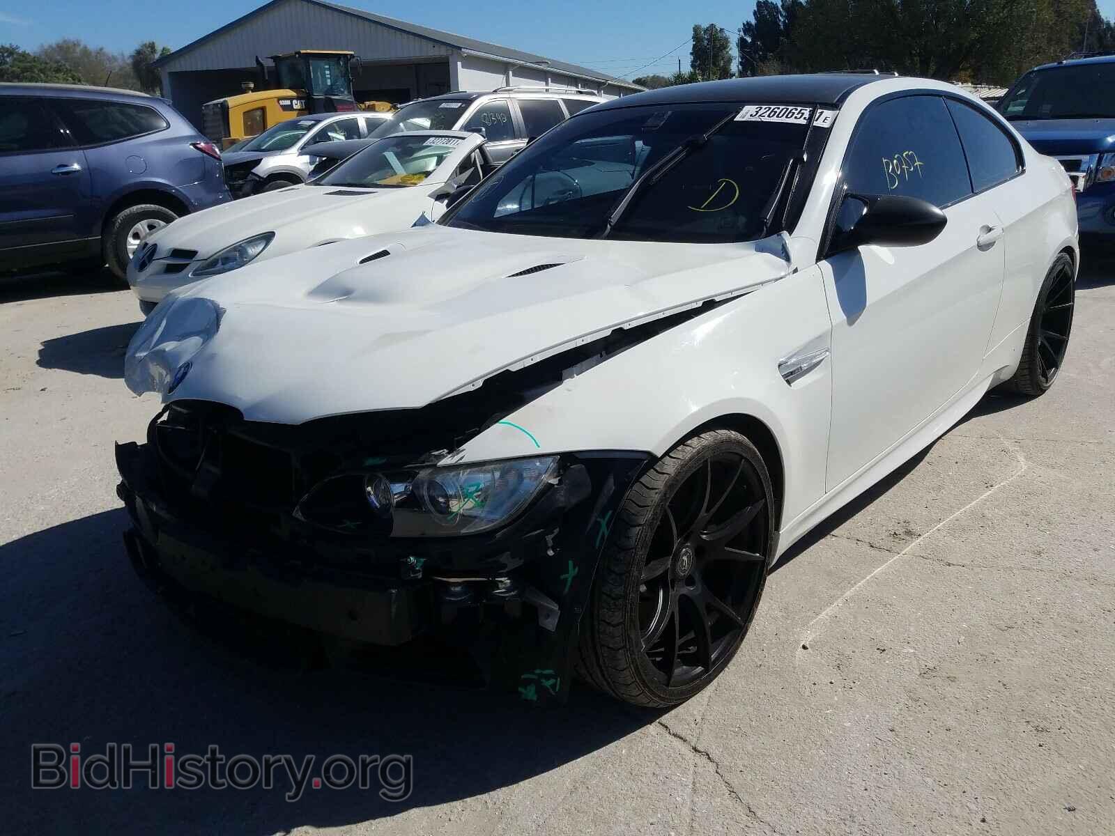 2008 BMW M3 - VIN: WBSWD93508PY41046 - Фото 2