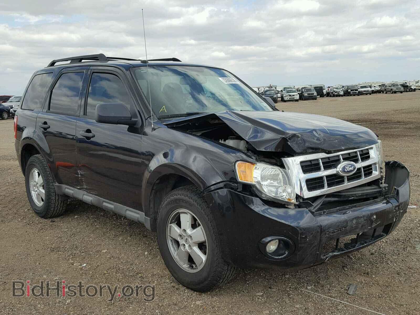 Photo 1FMCU0D76BKC51150 - FORD ESCAPE 2011