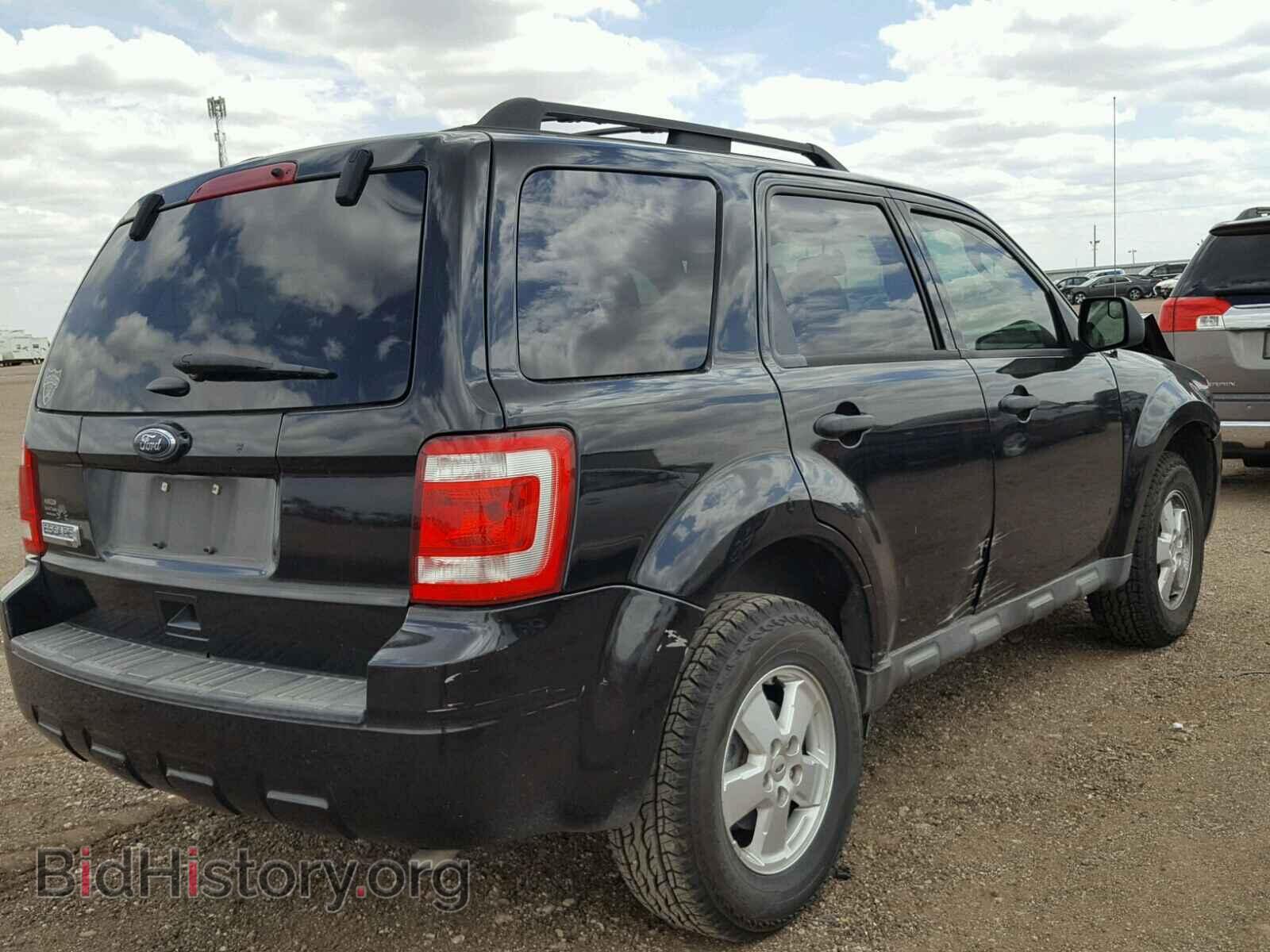 2011 FORD ESCAPE - VIN: 1FMCU0D76BKC51150 - Фото 4