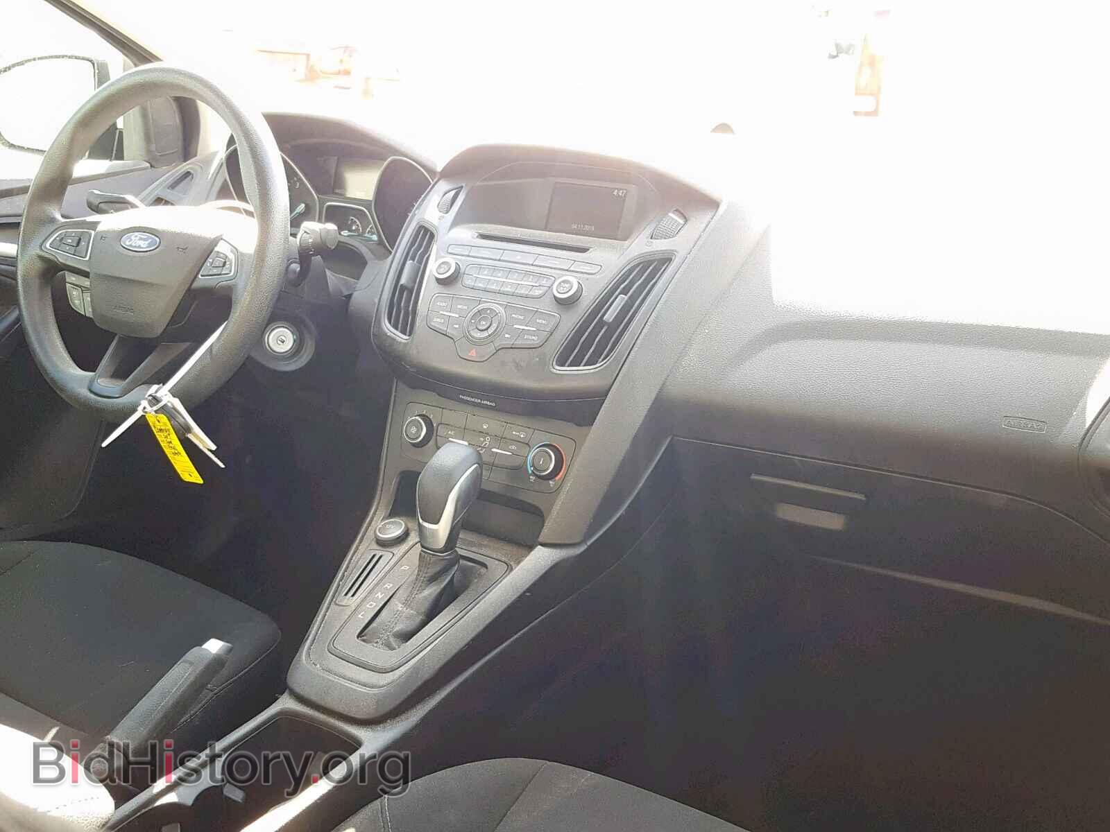 2017 FORD FOCUS SE - VIN: 1FADP3F2XHL217661 - Фото 9