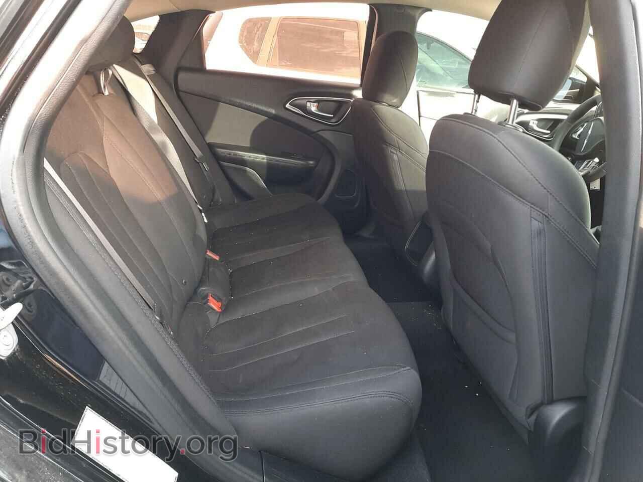 2016 CHRYSLER 200 - VIN: 1C3CCCAB0GN159057 - Фото 6