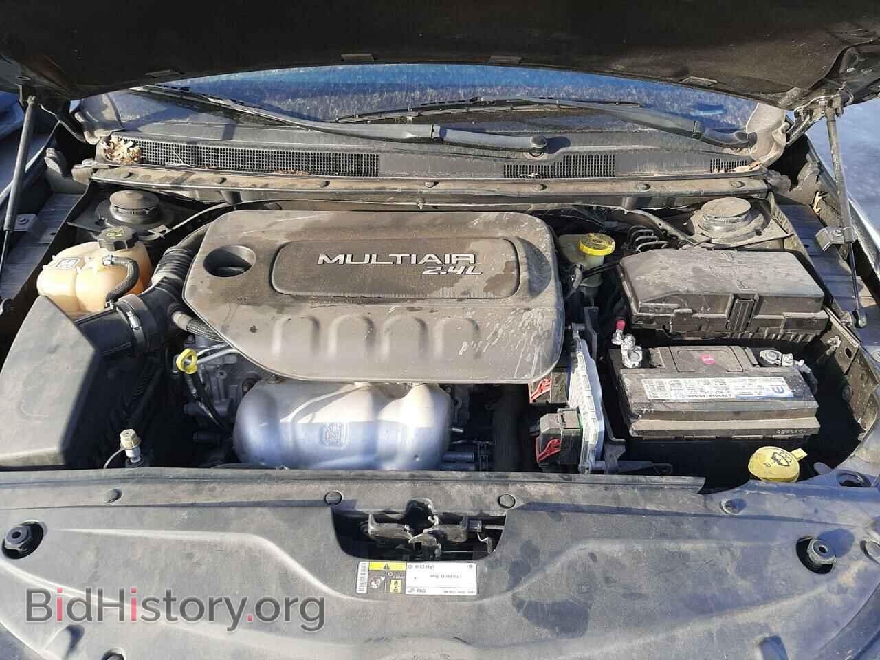 2016 CHRYSLER 200 - VIN: 1C3CCCAB0GN159057 - Фото 7