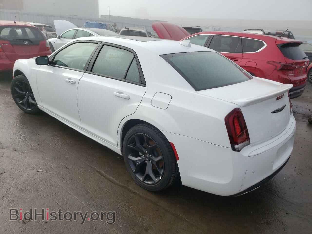 2021 CHRYSLER 300 - VIN: 2C3CCABT6MH585688 - Фото 3