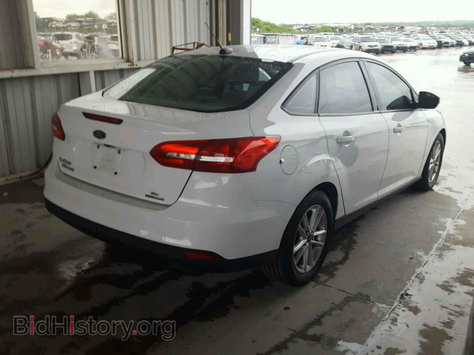 2016 FORD FOCUS - VIN: 1FADP3F23GL264772 - Photo 4