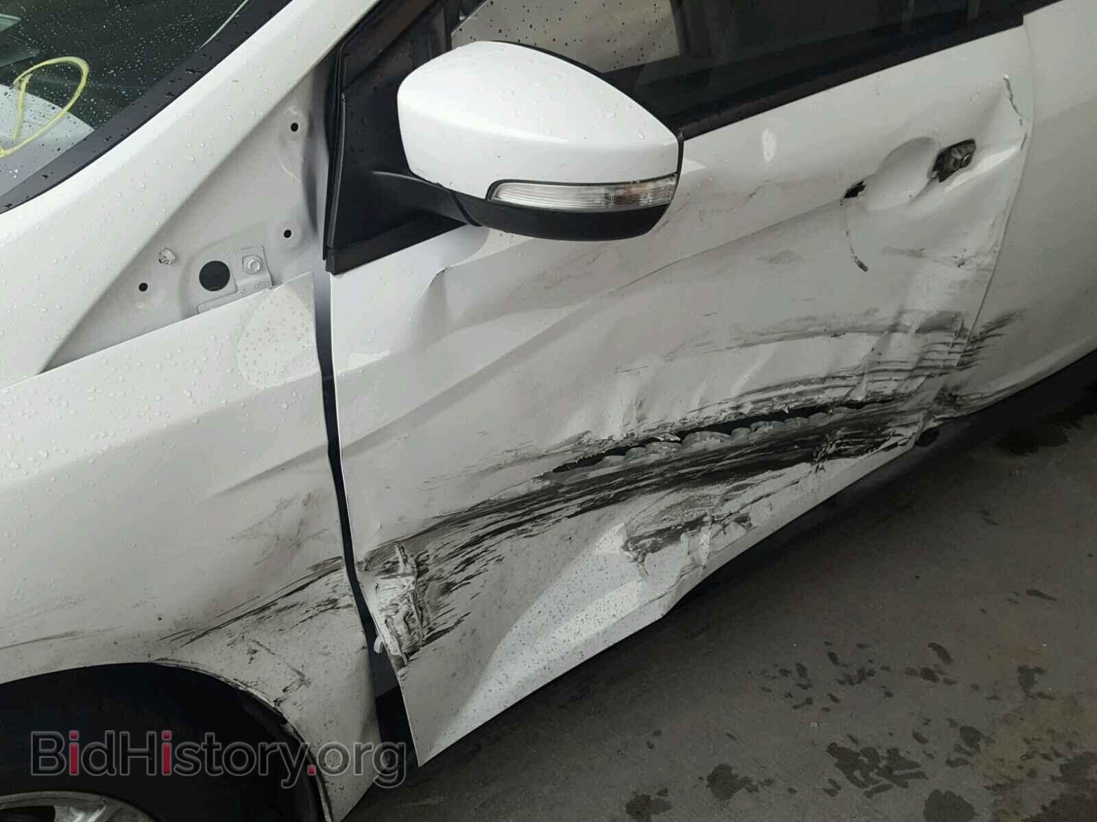 2016 FORD FOCUS - VIN: 1FADP3F23GL264772 - Photo 9