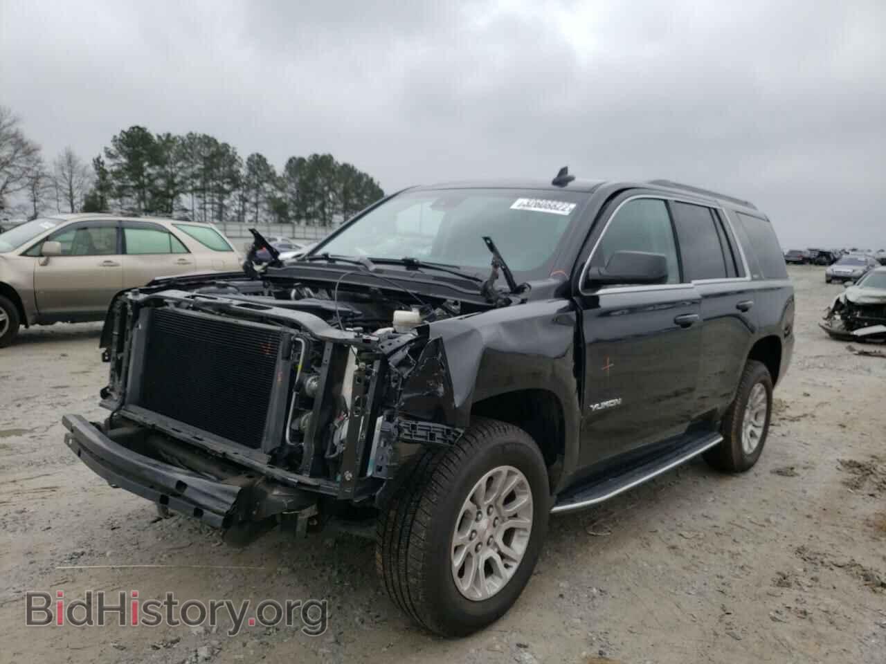 2017 GMC YUKON - VIN: 1GKS1BKC9HR198727 - Фото 2