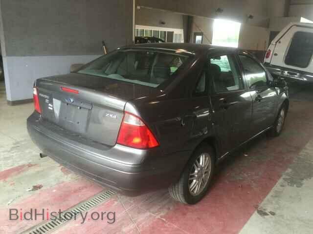2005 FORD FOCUS - VIN: 1FAFP34N65W306899 - Фото 4