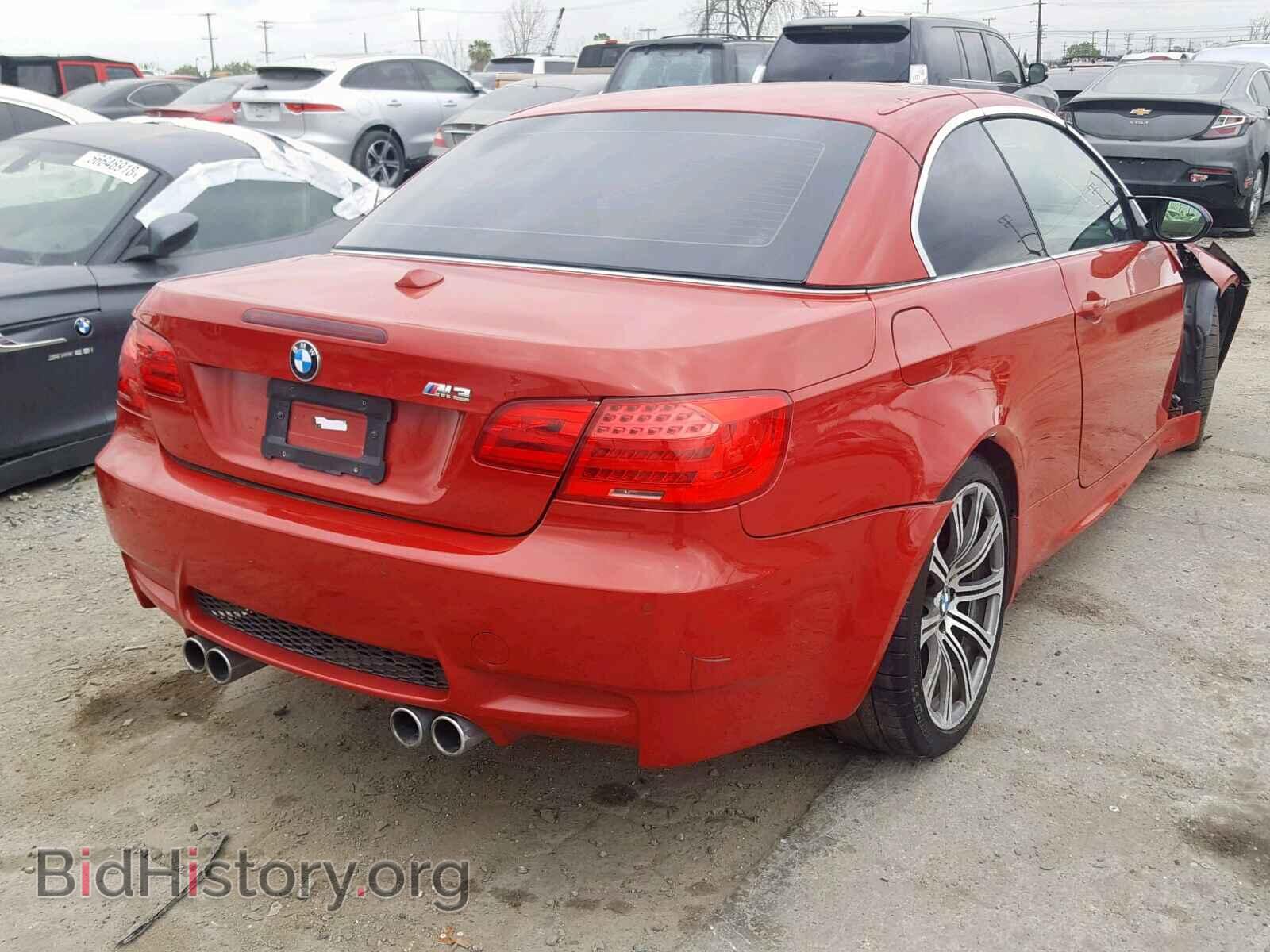 2011 BMW M3 - VIN: WBSDX9C50BE584505 - Фото 4