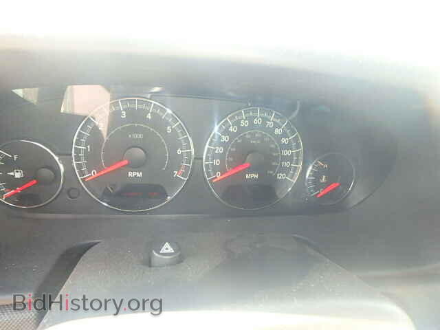 2004 CHRYSLER SEBRING - VIN: 1C3EL45R84N122193 - Фото 8