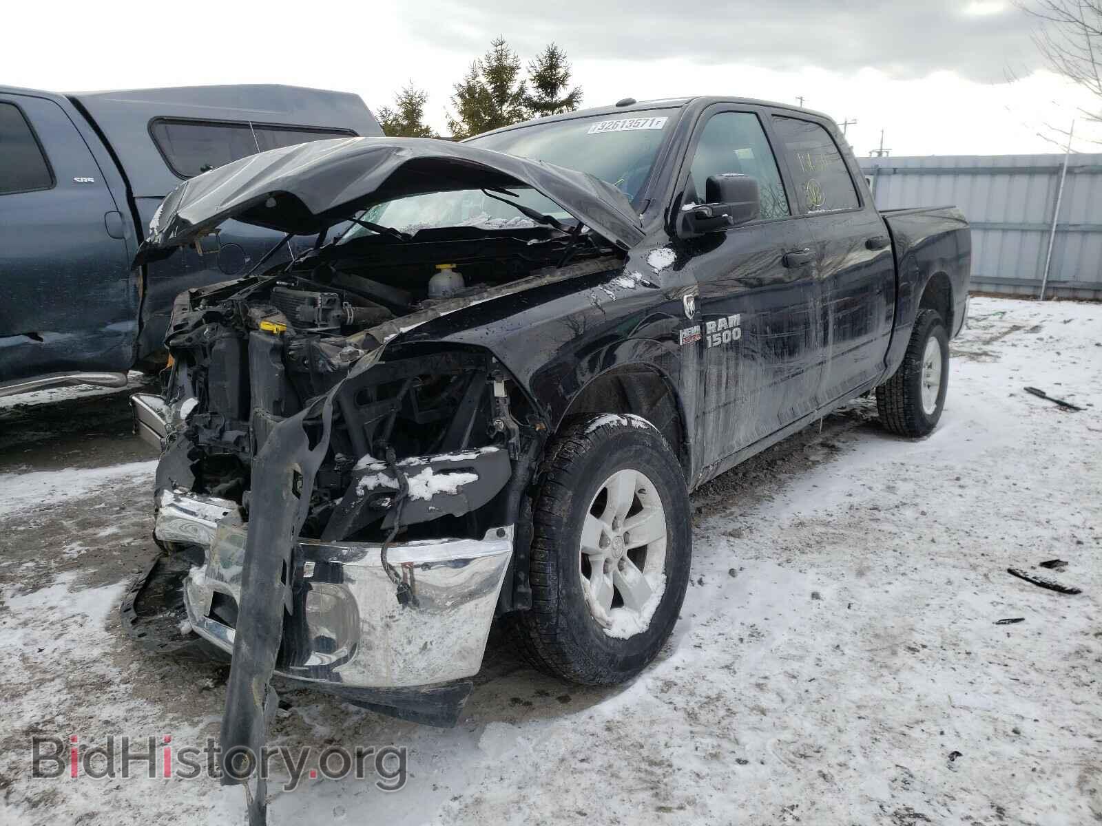 2017 RAM 1500 - VIN: 3C6RR7KT8HG542717 - Фото 2