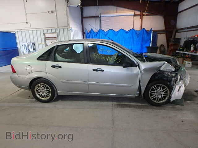 2007 FORD FOCUS - VIN: 1FAFP34N67W304847 - Фото 9
