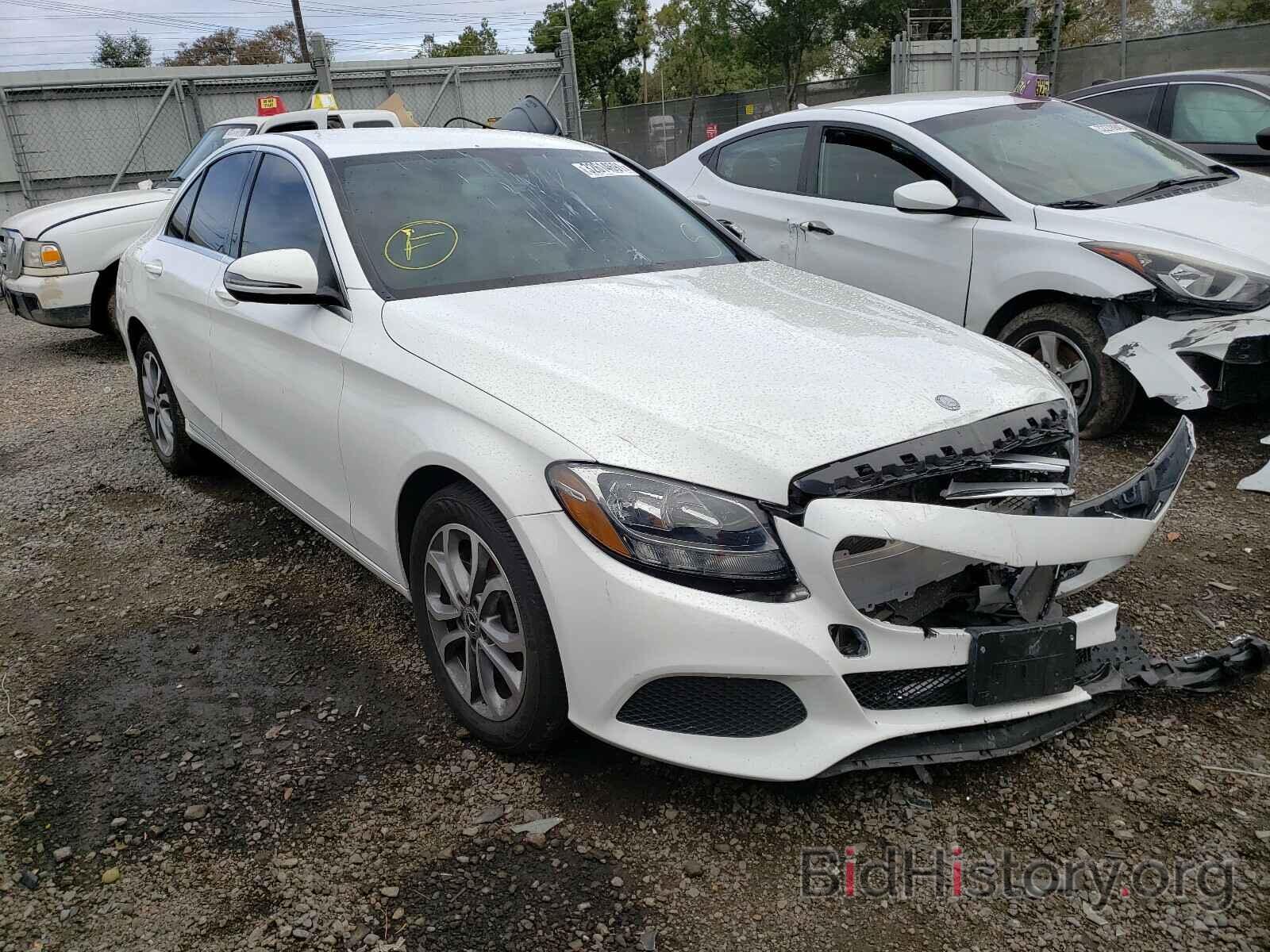 Photo 55SWF4JB3HU212063 - MERCEDES-BENZ C CLASS 2017