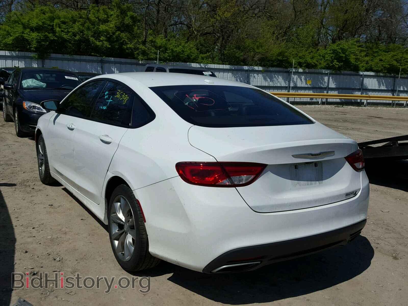 2016 CHRYSLER 200 - VIN: 1C3CCCBB6GN114932 - Фото 3