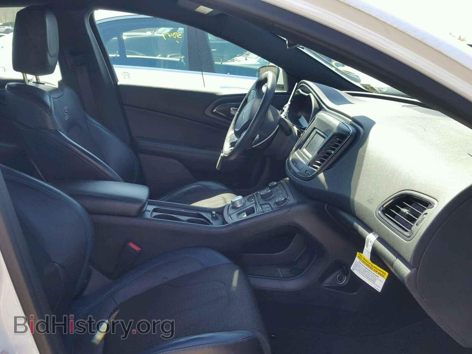 2016 CHRYSLER 200 - VIN: 1C3CCCBB6GN114932 - Фото 5