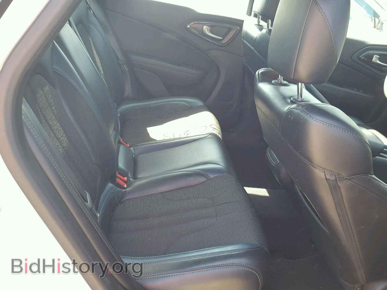 2016 CHRYSLER 200 - VIN: 1C3CCCBB6GN114932 - Фото 6