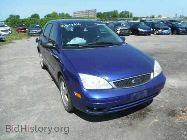 Photo 3FAFP37N75R101445 - FORD FOCUS 2005