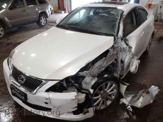 2010 LEXUS IS250 - VIN: JTHCF5C26A5040575 - Фото 2