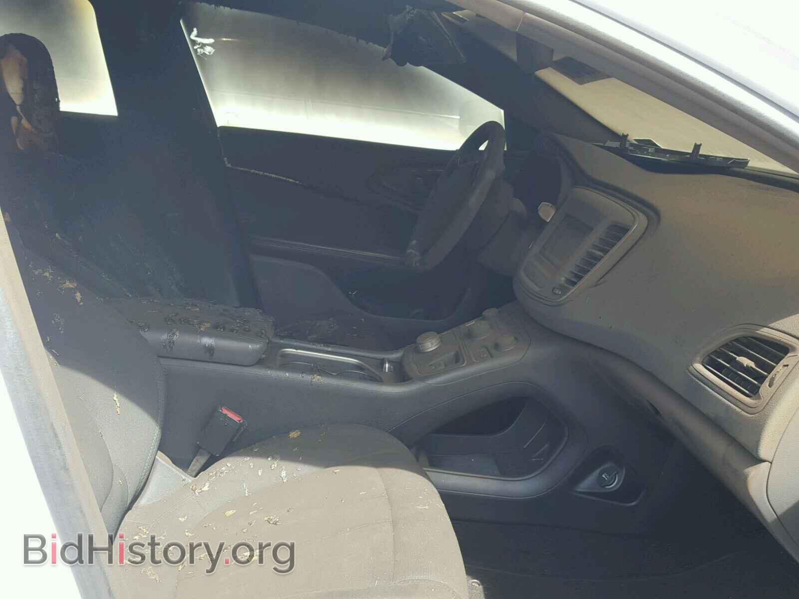 2016 CHRYSLER 200 - VIN: 1C3CCCAB8GN124895 - Фото 5