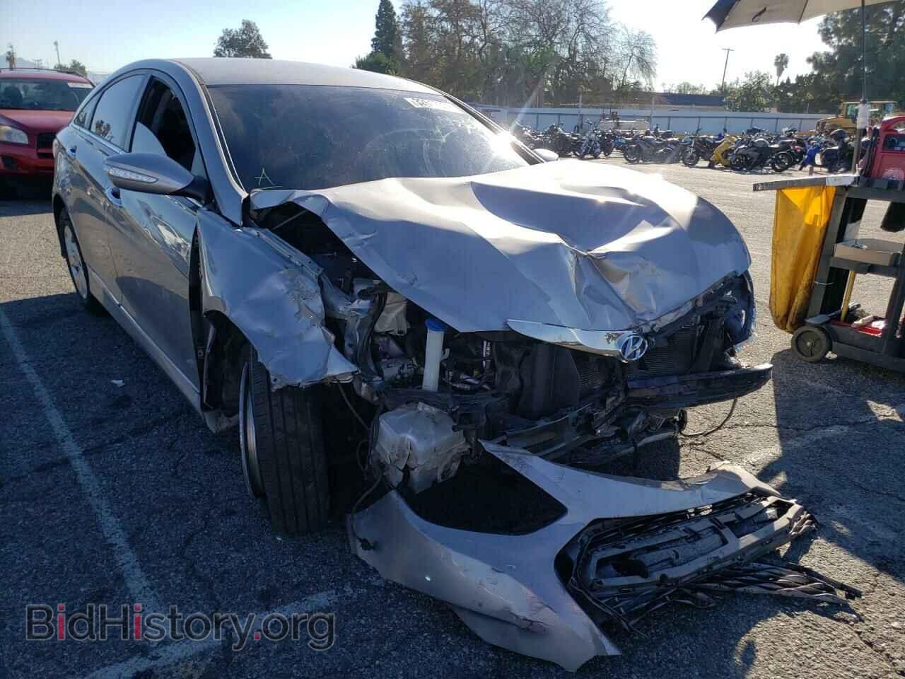 Photo KMHEC4A48BA002285 - HYUNDAI SONATA 2011