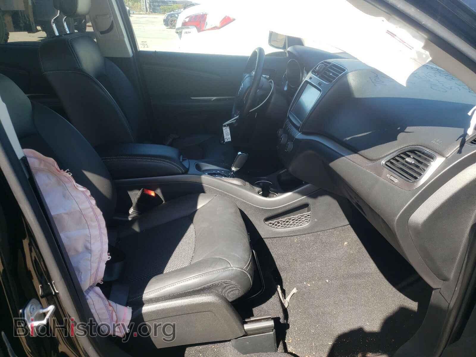 2019 DODGE JOURNEY - VIN: 3C4PDCGB5KT869095 - Фото 5