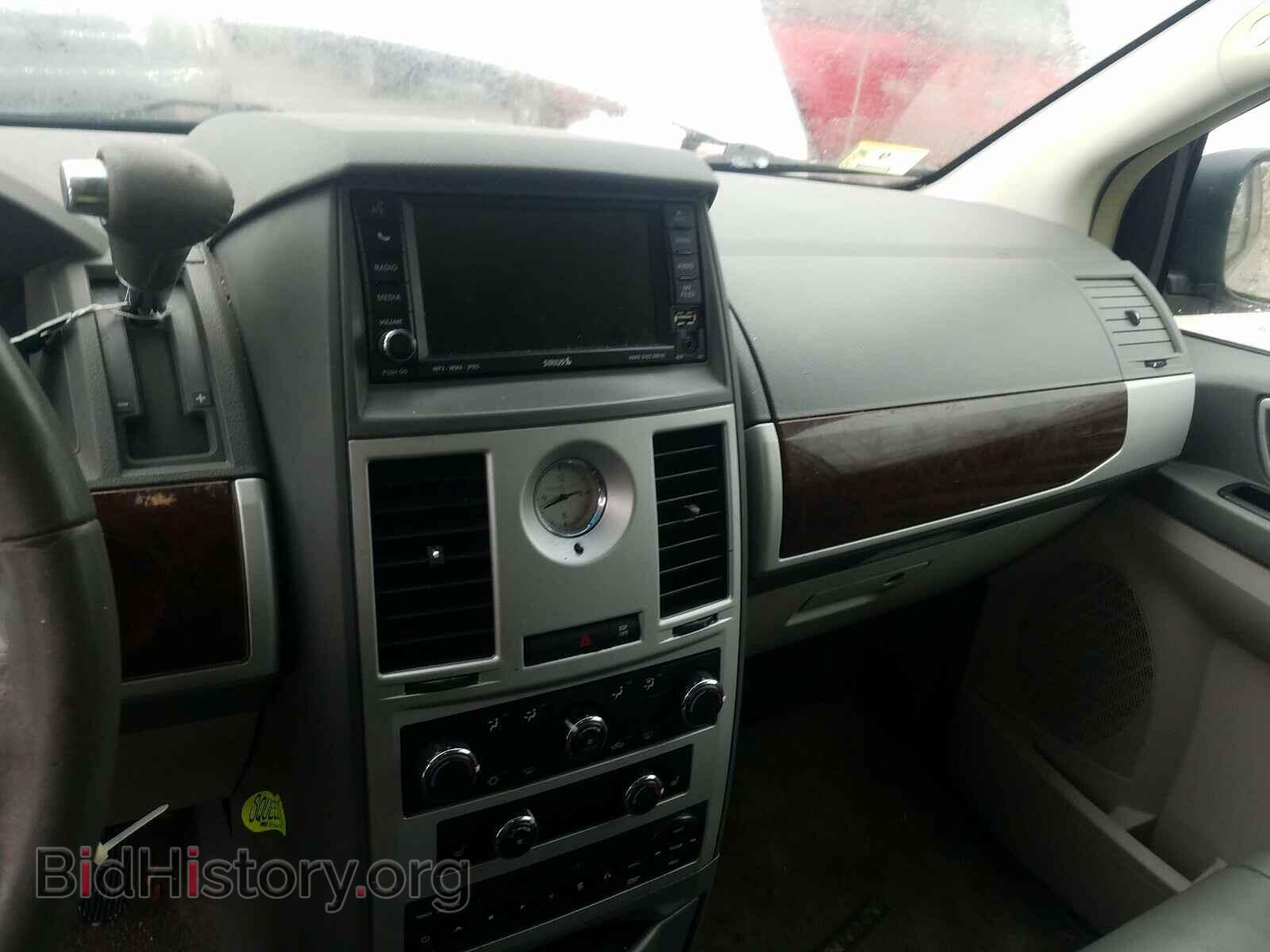 2010 CHRYSLER MINIVAN - VIN: 2A4RR5D13AR315342 - Фото 9