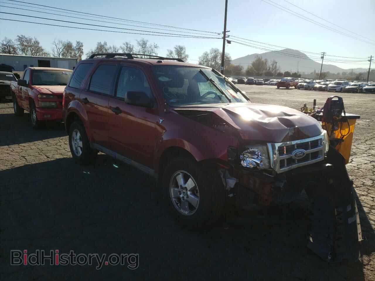 Фотография 1FMCU0DG5CKA44105 - FORD ESCAPE 2012