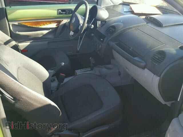 2000 VOLKSWAGEN BEETLE - VIN: 3VWBC21C3YM400497 - Фото 5