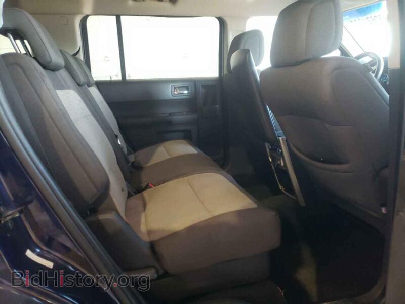 2011 Ford FLEX (VIN 2FMGK5BC9BBD13252) — photo 6 of 10