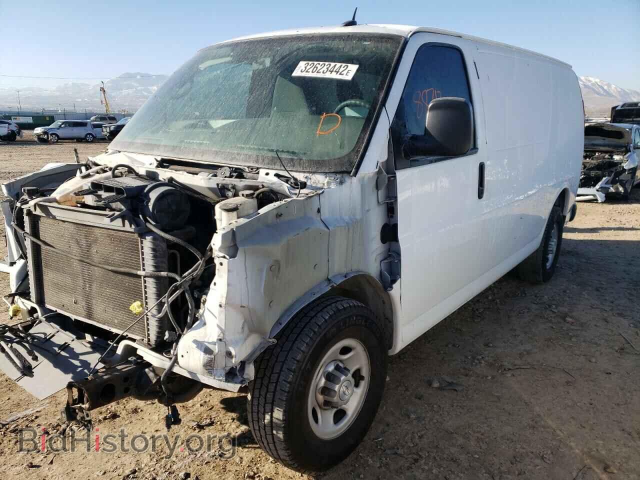 2015 CHEVROLET EXPRESS - VIN: 1GCWGFCF1F1107263 - Photo 2