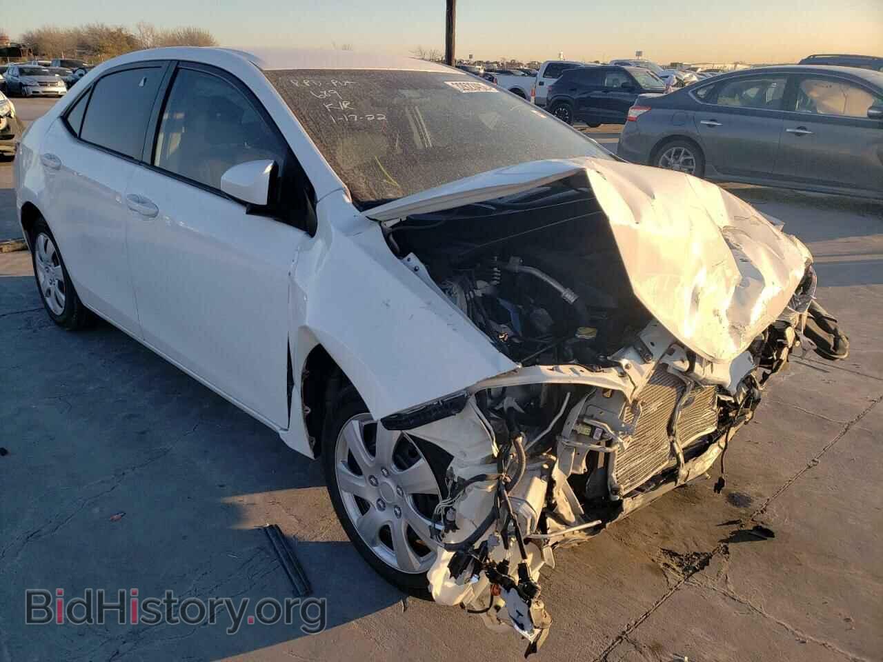 Photo 5YFBURHEXEP069213 - TOYOTA COROLLA 2014