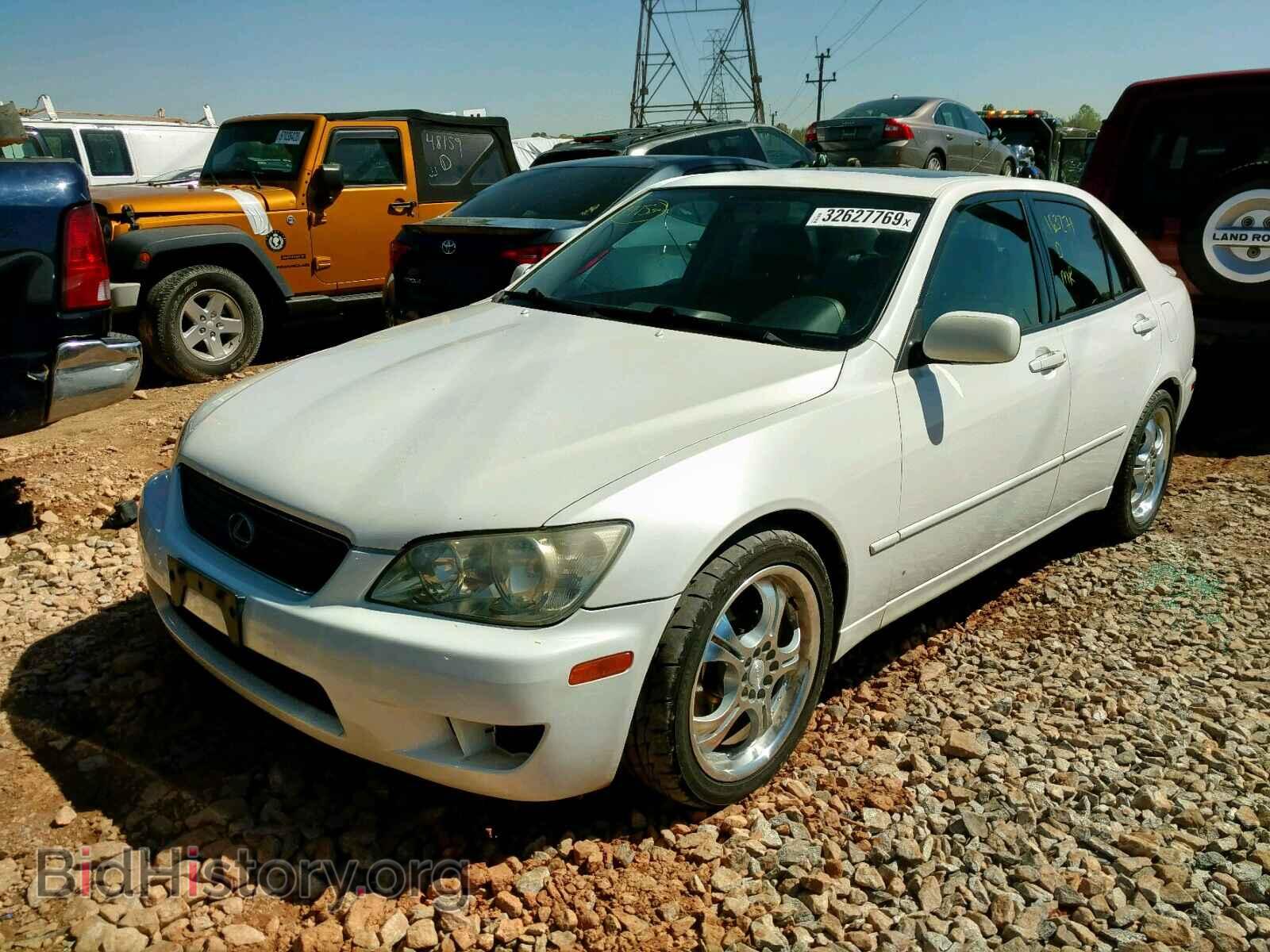 2001 LEXUS IS - VIN: JTHBD182310030585 - Photo 2