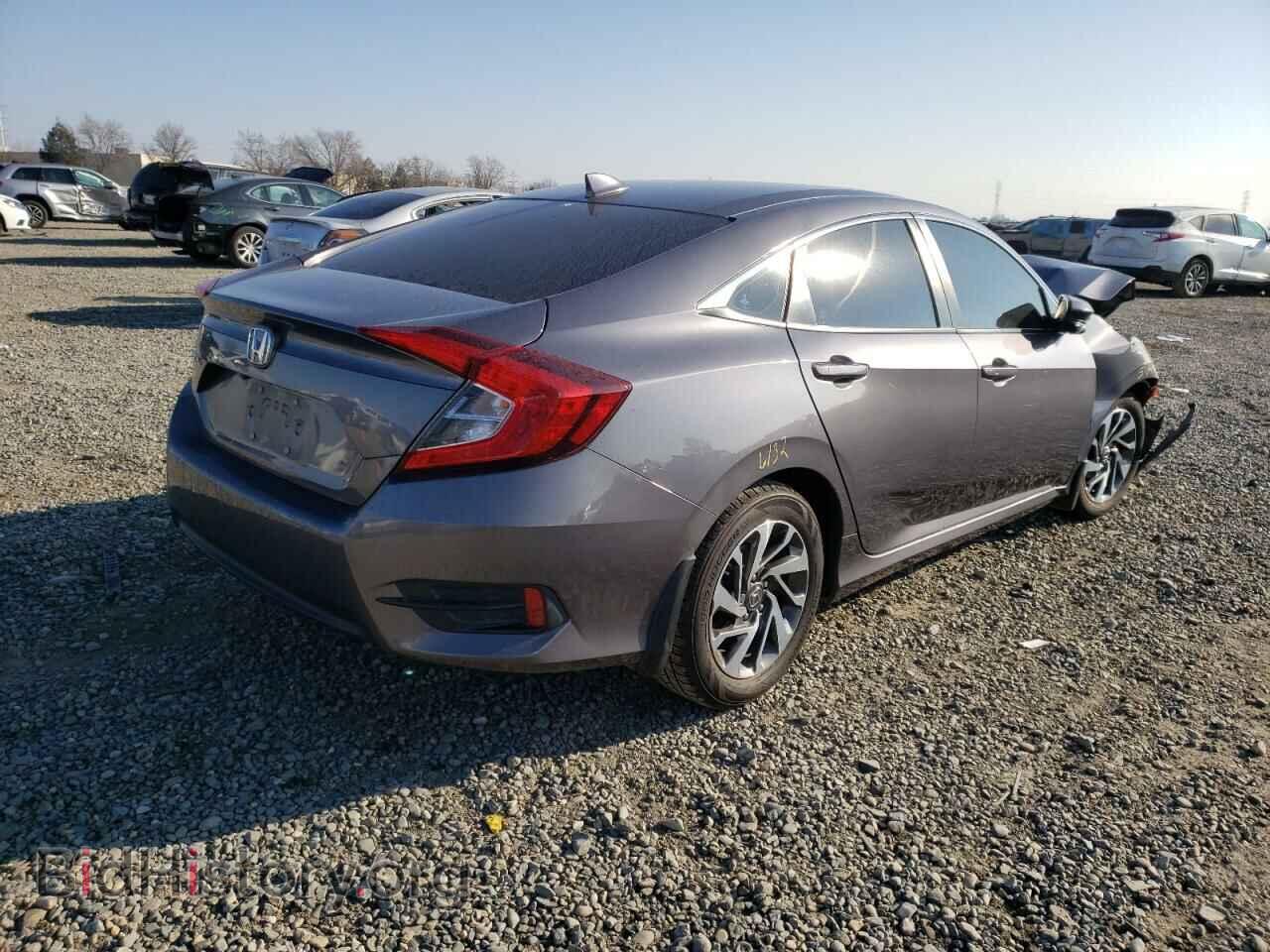 2018 HONDA CIVIC - VIN: 19XFC2F77JE200724 - Фото 4