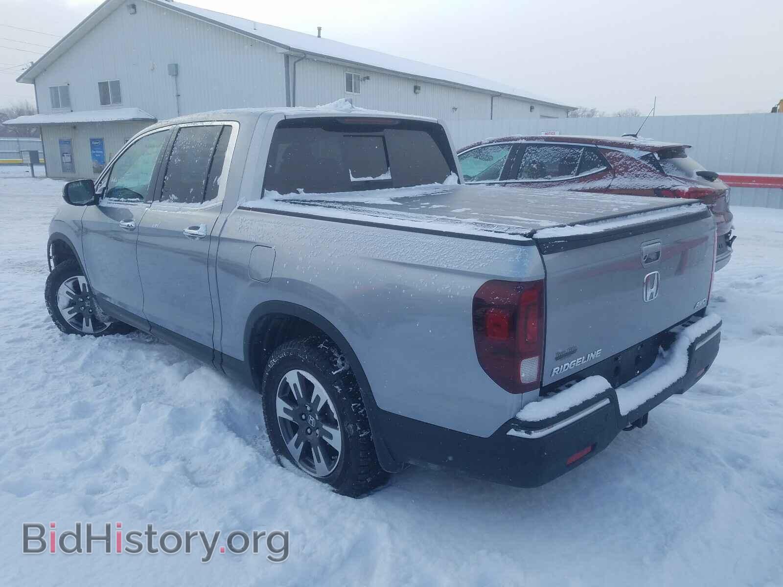 2018 HONDA RIDGELINE - VIN: 5FPYK3F73JB011636 - Фото 3