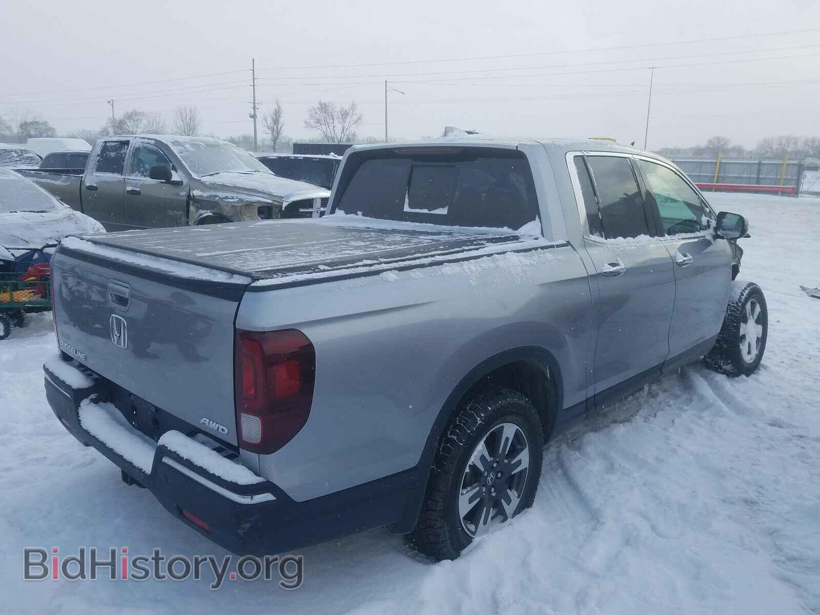 2018 HONDA RIDGELINE - VIN: 5FPYK3F73JB011636 - Фото 4