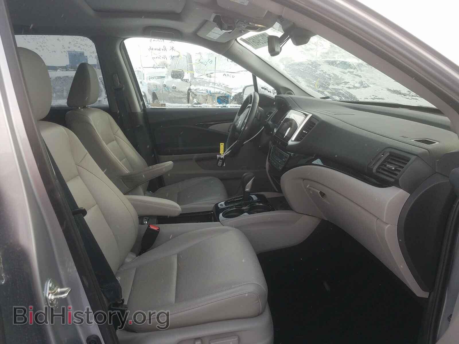 2018 HONDA RIDGELINE - VIN: 5FPYK3F73JB011636 - Фото 5