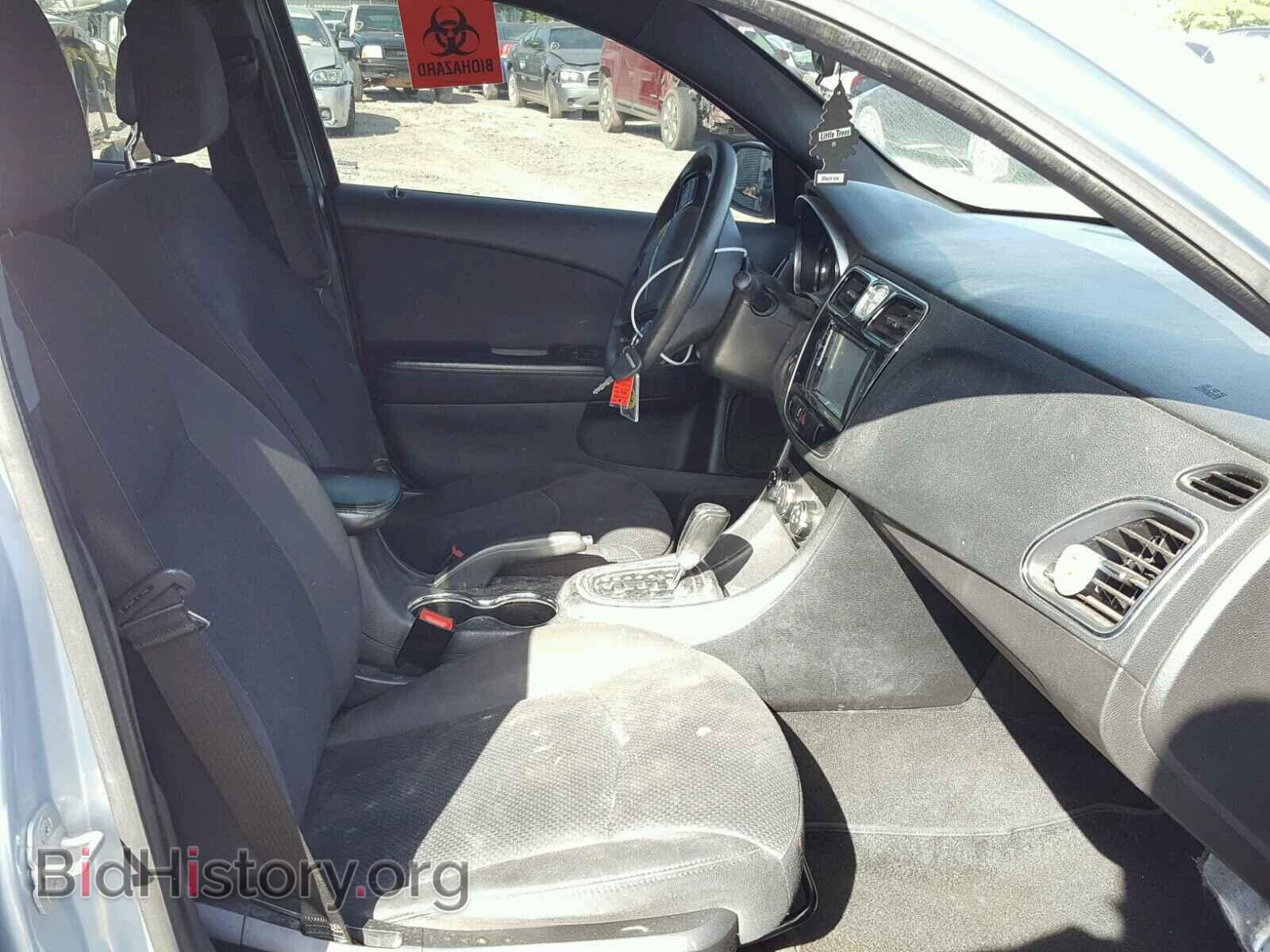 2012 CHRYSLER 200 - VIN: 1C3CCBAB3CN261778 - Фото 5