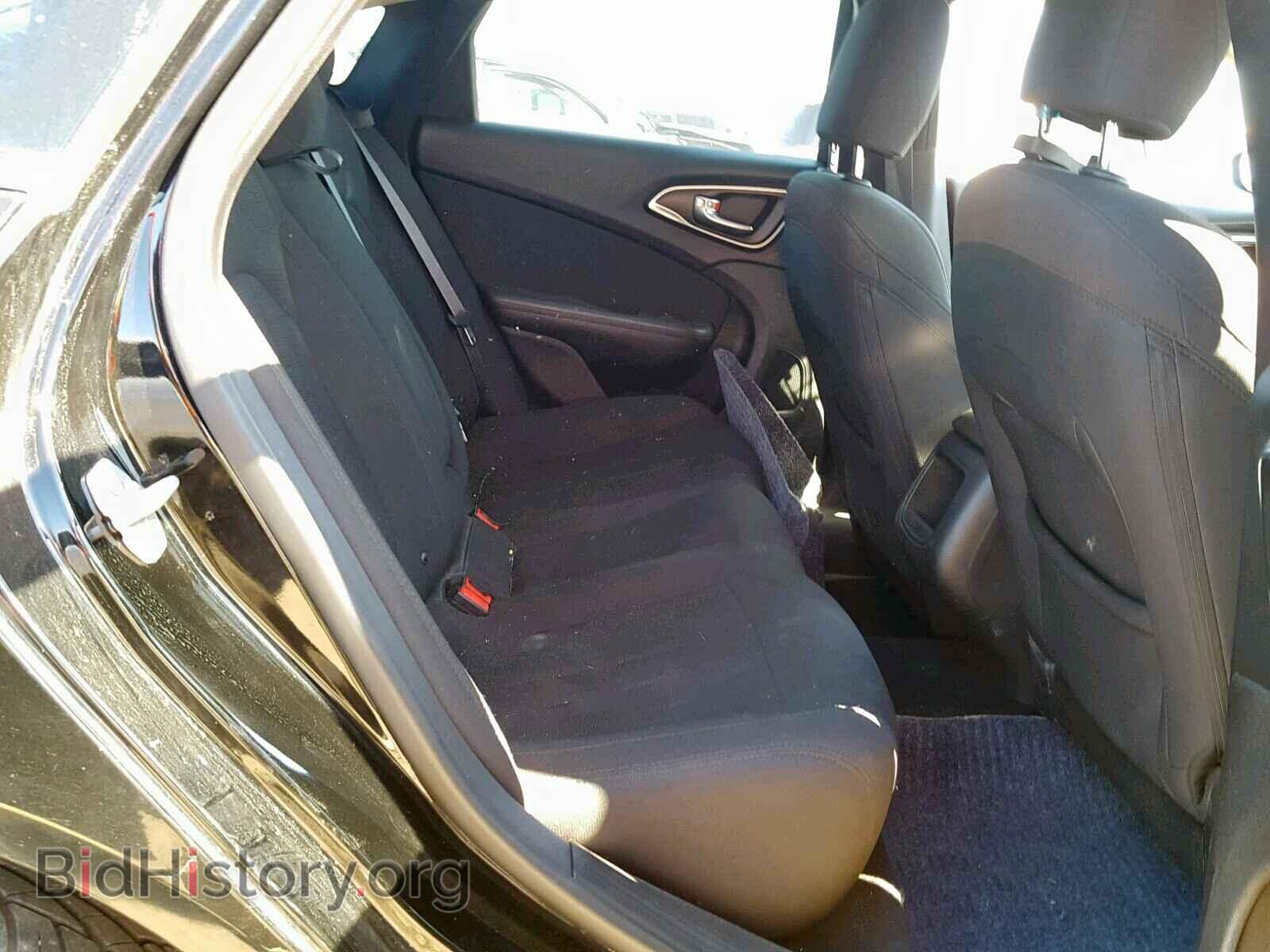 2016 CHRYSLER 200 - VIN: 1C3CCCAG9GN100925 - Photo 6