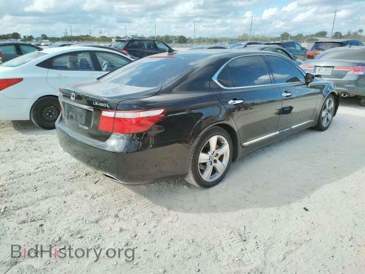 2009 LEXUS LS460 - VIN: JTHGL46F995034171 - Photo 4