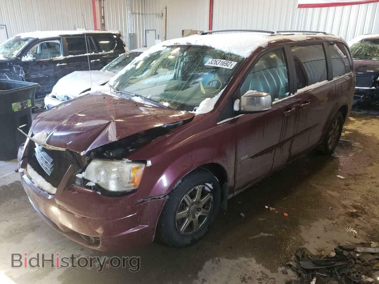 2008 CHRYSLER MINIVAN - VIN: 2A8HR54P38R762911 - Фото 2