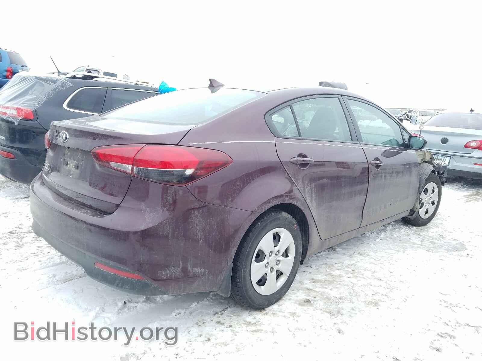 2017 KIA FORTE - VIN: 3KPFL4A7XHE065297 - Фото 4