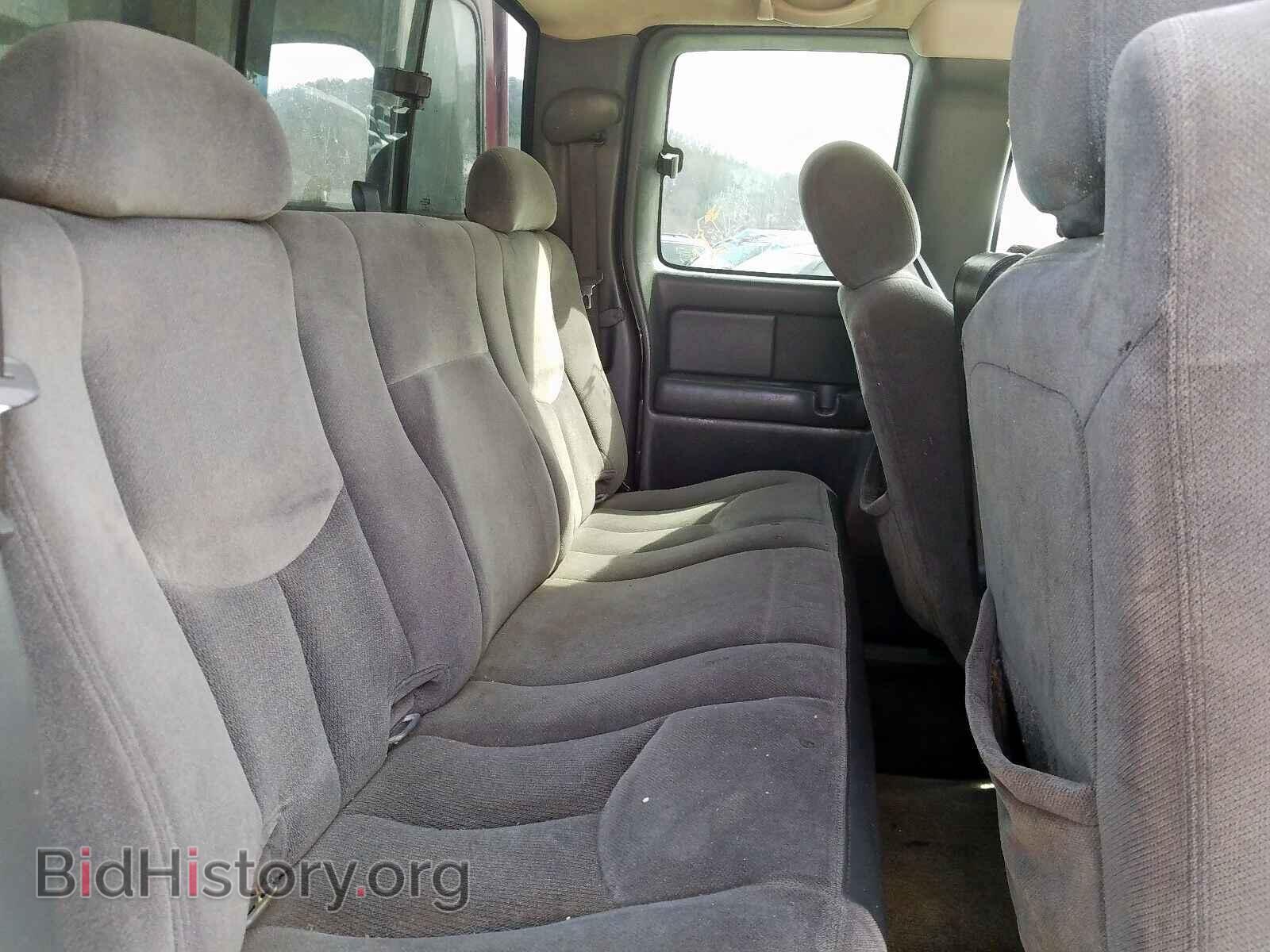 2005 GMC SIERRA - VIN: 2GTEK19B951111328 - Фото 6