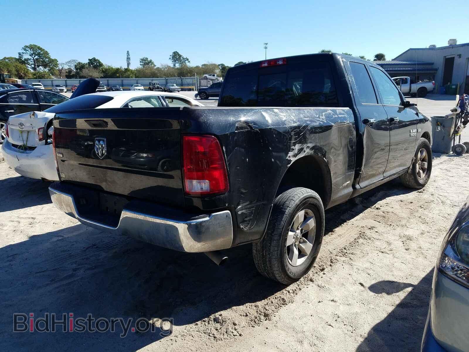 2017 RAM 1500 - VIN: 1C6RR6GT8HS817823 - Photo 4