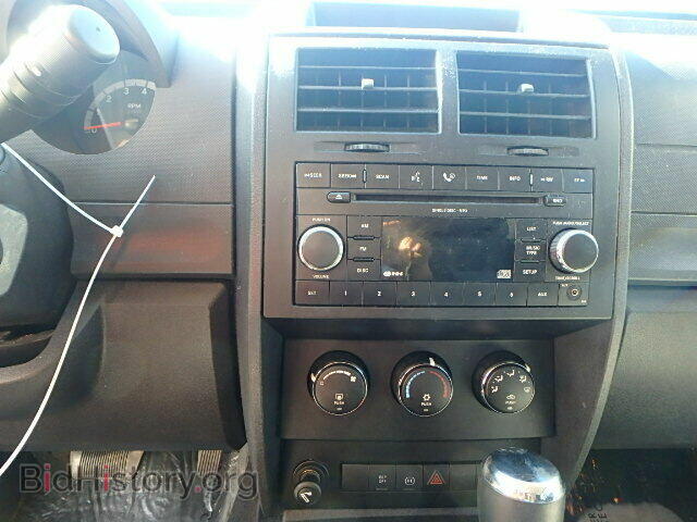 2007 DODGE NITRO - VIN: 1D8GT28K47W602321 - Photo 9