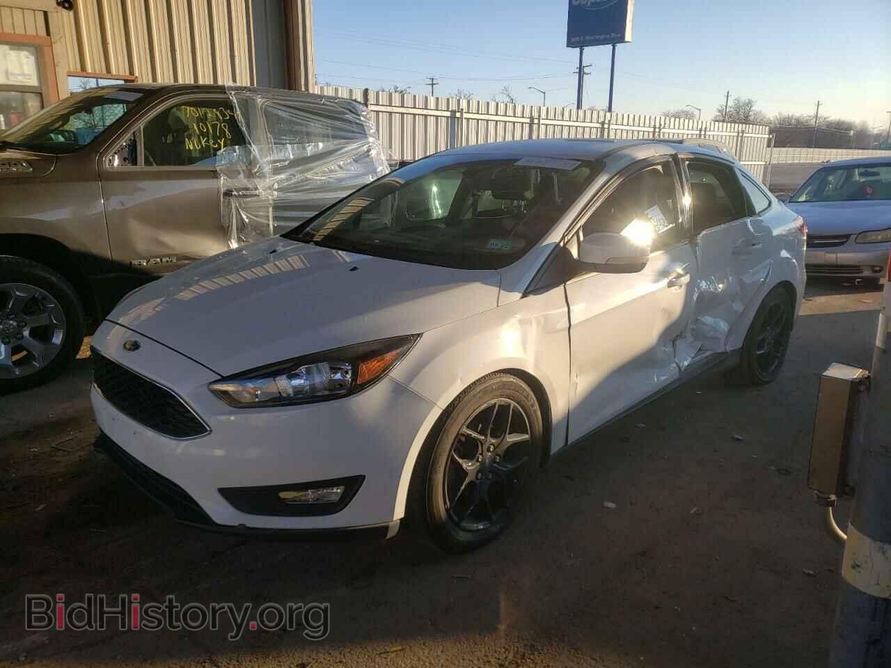 2016 FORD FOCUS - VIN: 1FADP3F26GL395064 - Фото 2