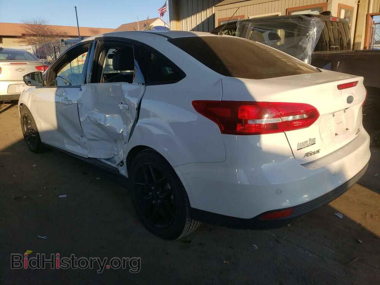 2016 FORD FOCUS - VIN: 1FADP3F26GL395064 - Фото 3