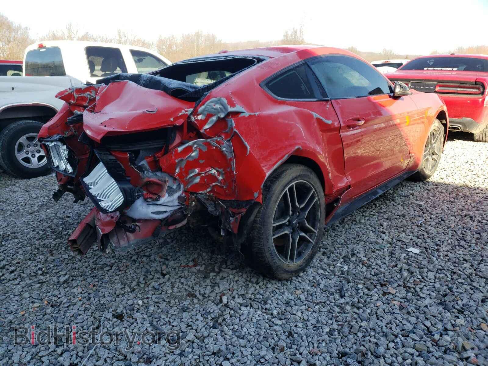 2018 FORD MUSTANG - VIN: 1FA6P8TH4J5172967 - Фото 4