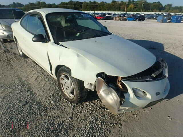 Photo 3FAKP1133YR107872 - FORD ESCORT 2000
