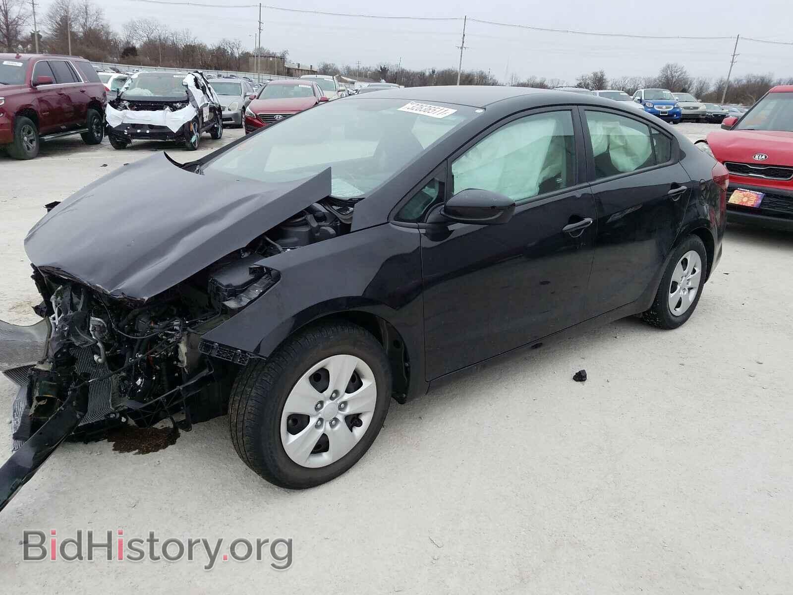2017 KIA FORTE - VIN: 3KPFK4A77HE123739 - Photo 2