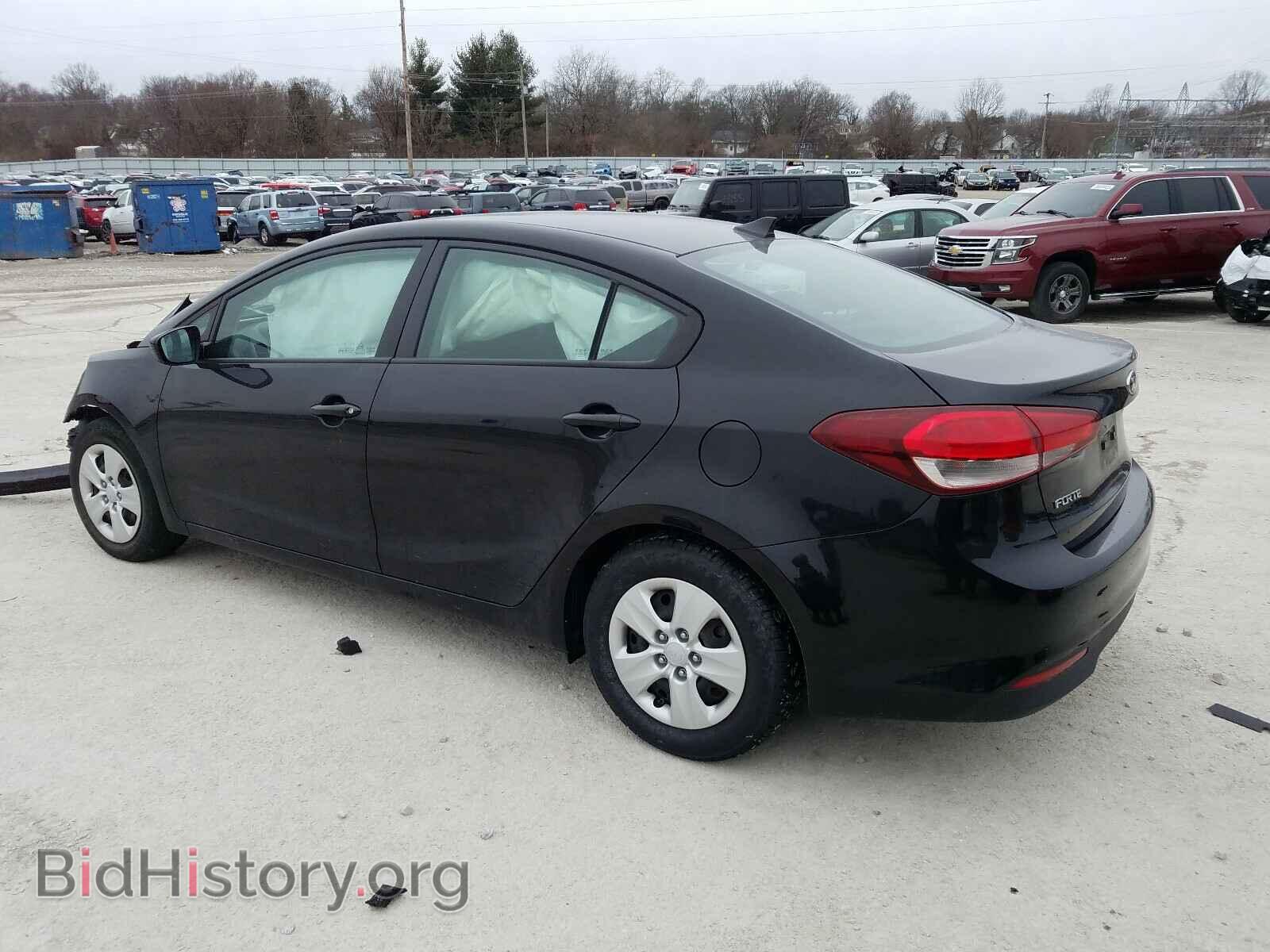2017 KIA FORTE - VIN: 3KPFK4A77HE123739 - Photo 3